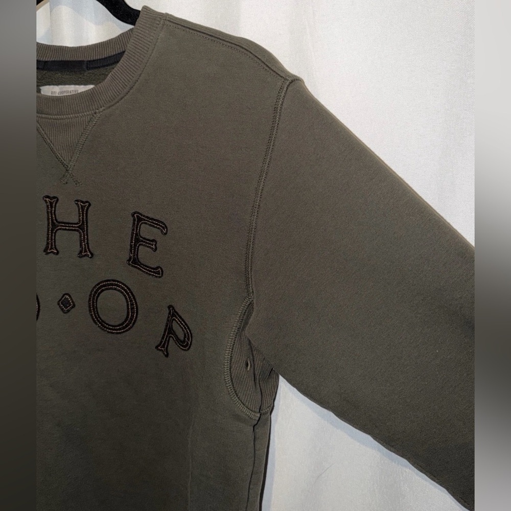 REI CO-OP 80th Anniversary Staff Edition Crewneck Sweatshirt Army Green Small S - Picture 5 of 8
